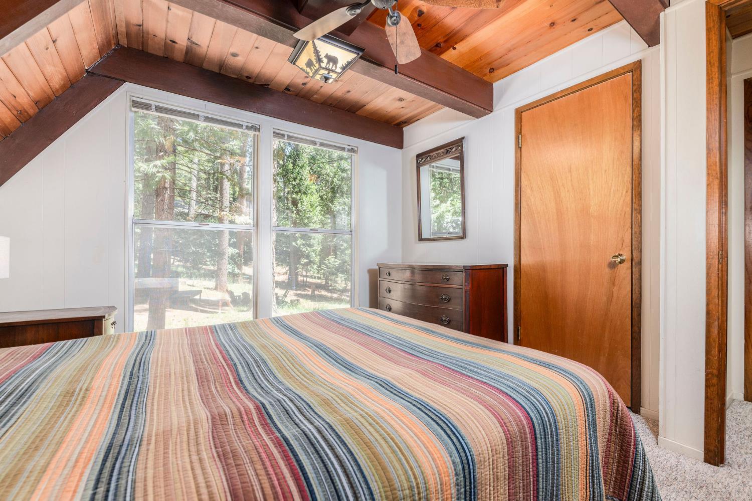 1380 Incline Way Arnold, CA 95223 - Photo 15 of 38