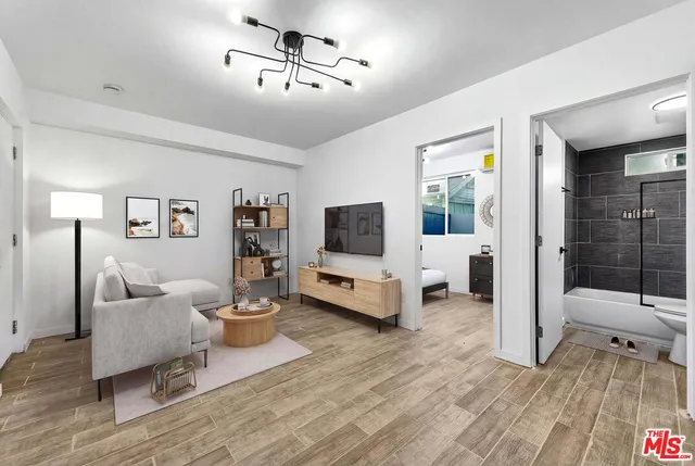 $2,595,000 | 1036 Cherry Avenue, Long Beach, CA 90813