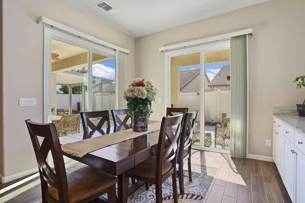 $675,000 | 1544 Chestnut Hill Drive, Manteca, CA 95336