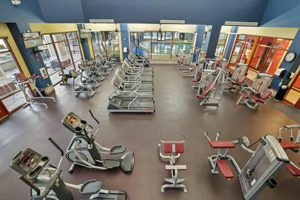 $675,000 | 1544 Chestnut Hill Drive, Manteca, CA 95336