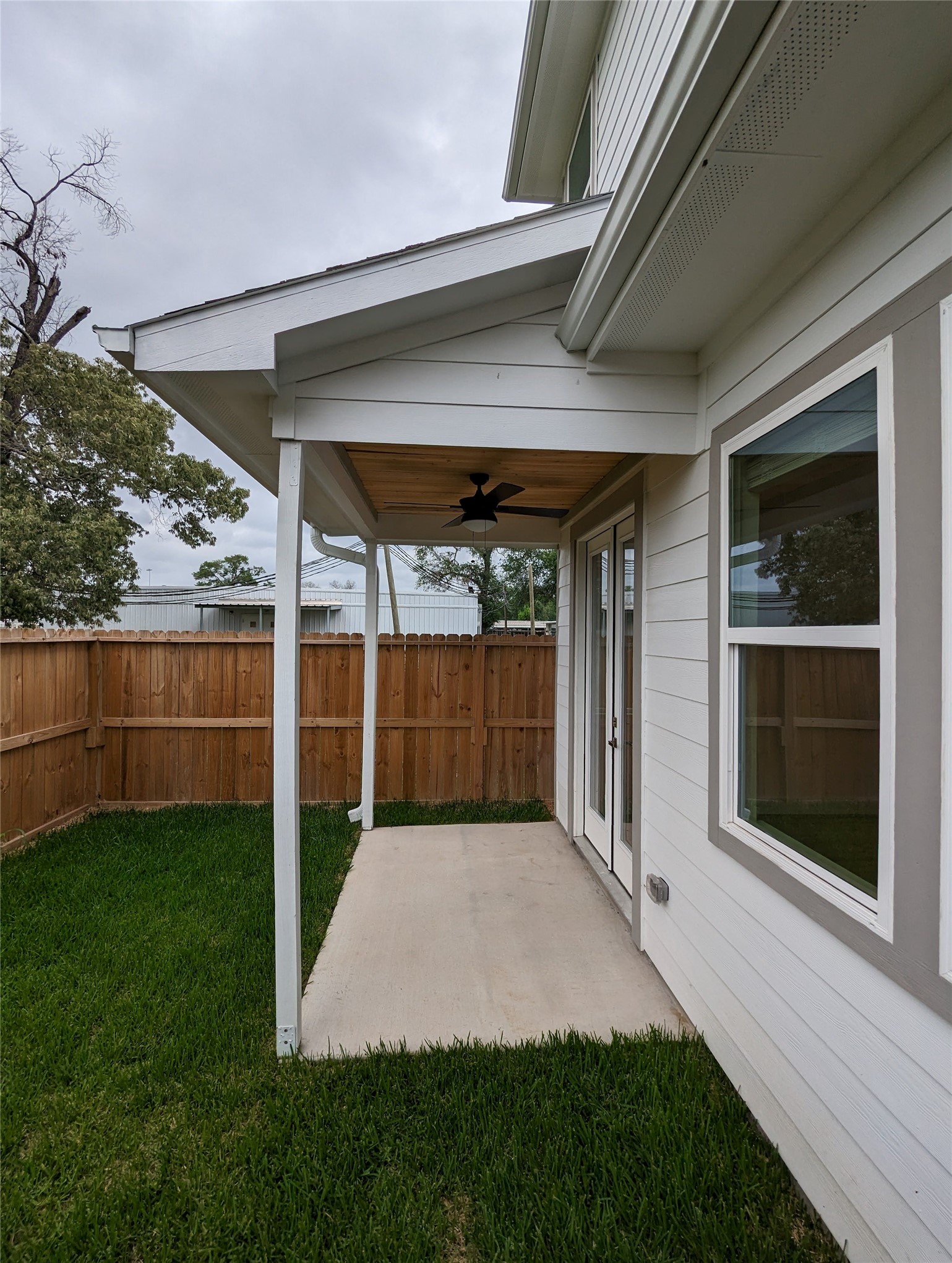 4915 Fisk Street Houston, TX 77009 - Photo 36 of 38 Gallery Image 36