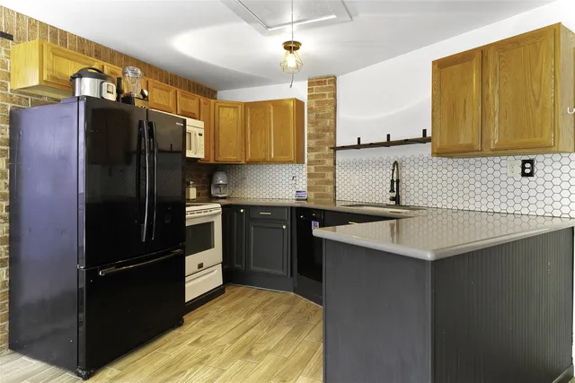 $699,000 | 526 Pebble Creek, Livingston, TX 77351