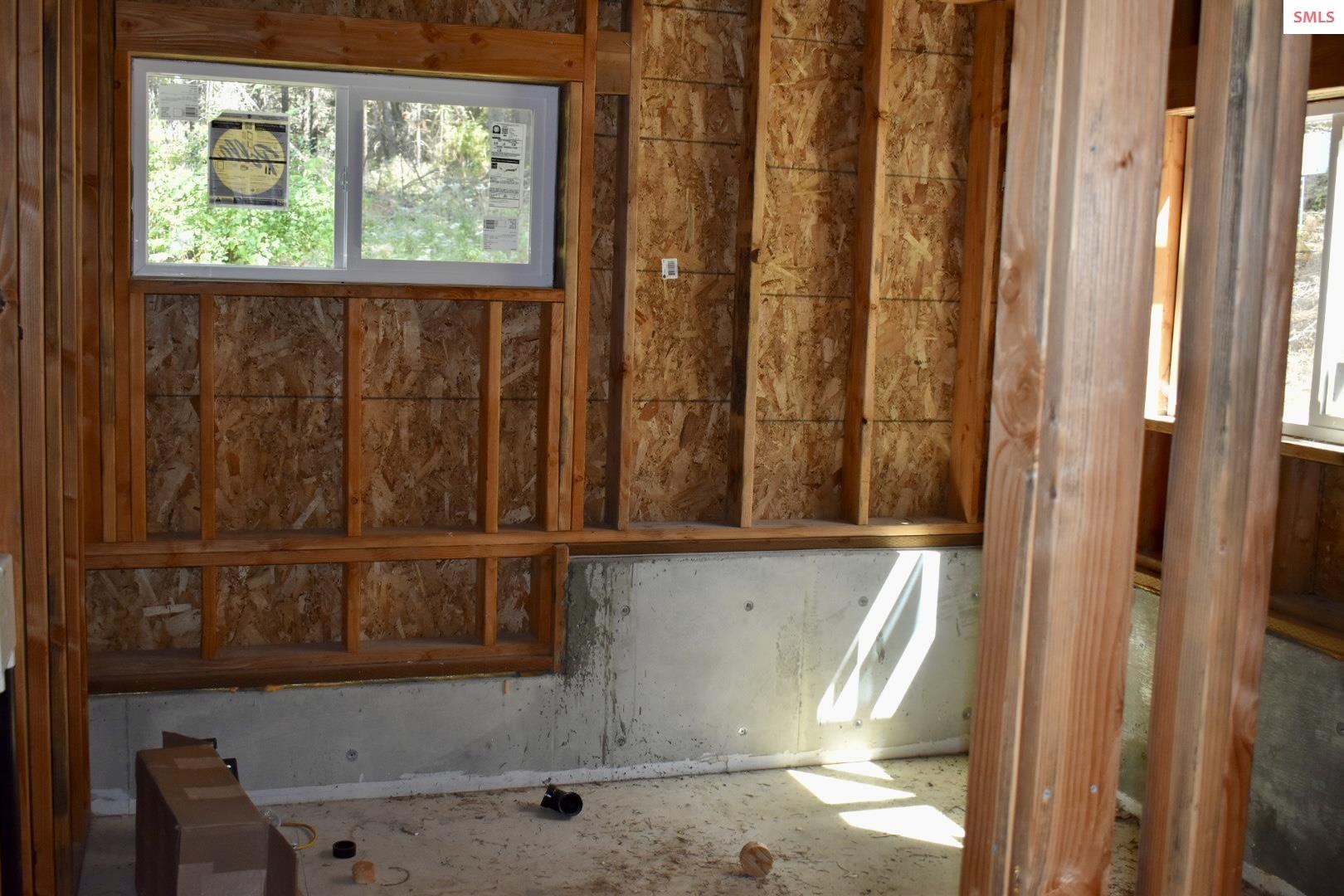 412 Schneiders Road Sagle, ID 83860 - Photo 11 of 22 Gallery Image 11
