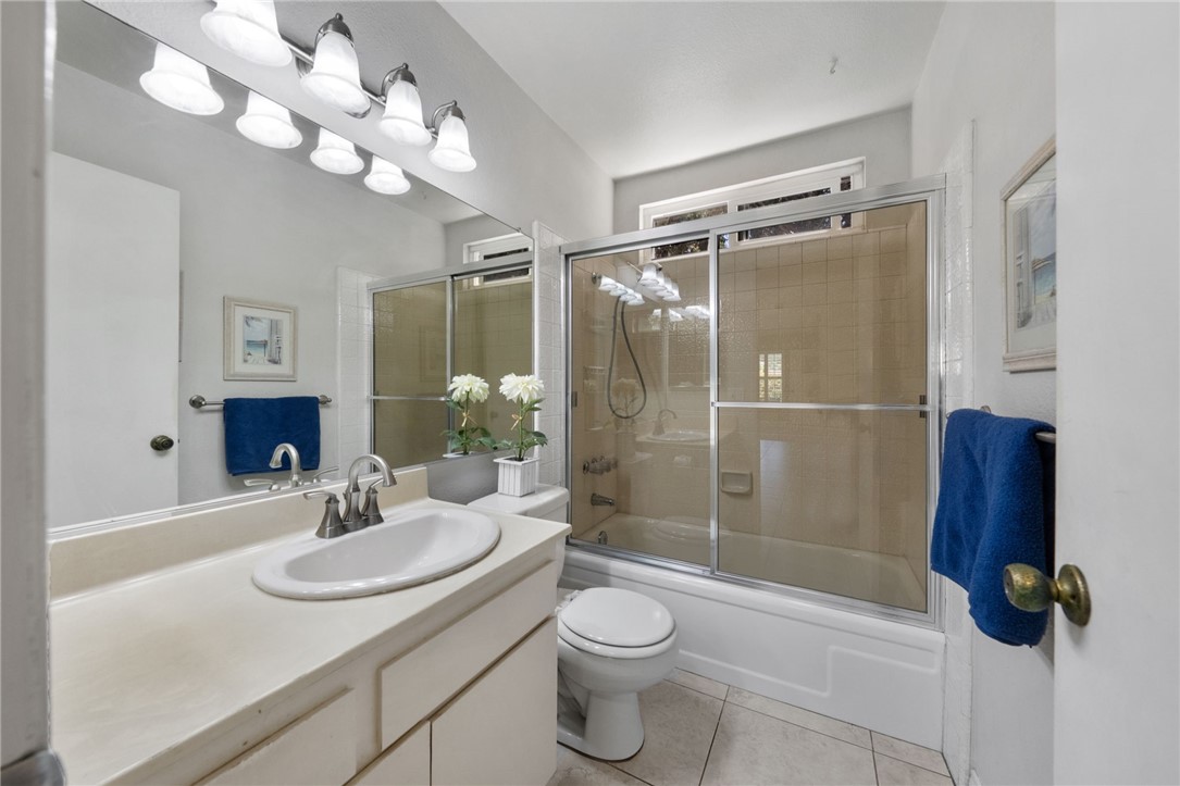 1453 Post Fullerton, CA 92833 - Photo 27 of 54