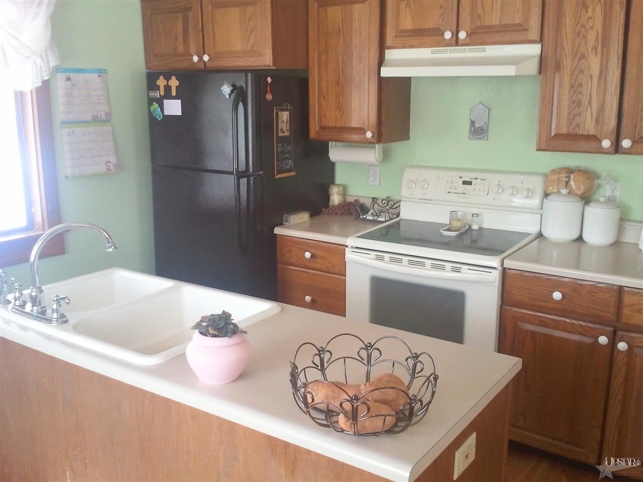 5700 Hosler Road Leo, IN 46765 - Photo 5 of 28