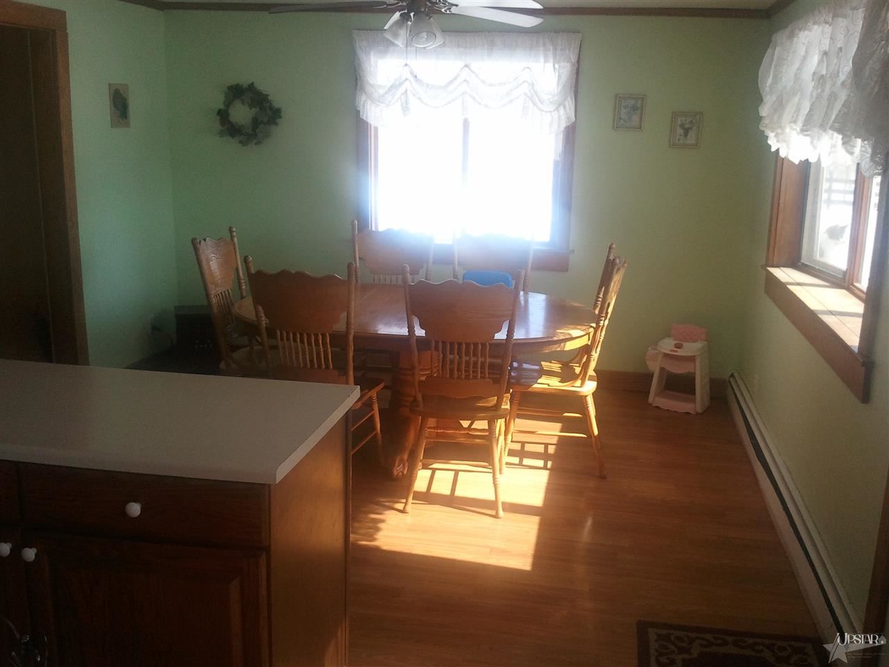 5700 Hosler Road Leo, IN 46765 - Photo 8 of 28