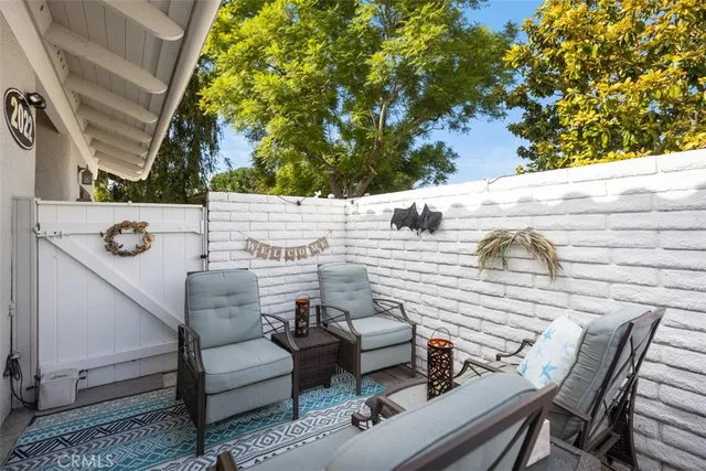 $594,999 | 2022 Via Mariposa East, Unit C, Laguna Woods, CA 92637