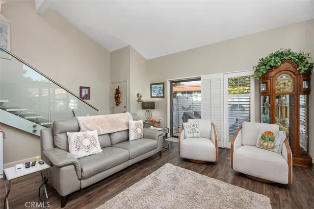 $594,999 | 2022 Via Mariposa East, Unit C, Laguna Woods, CA 92637