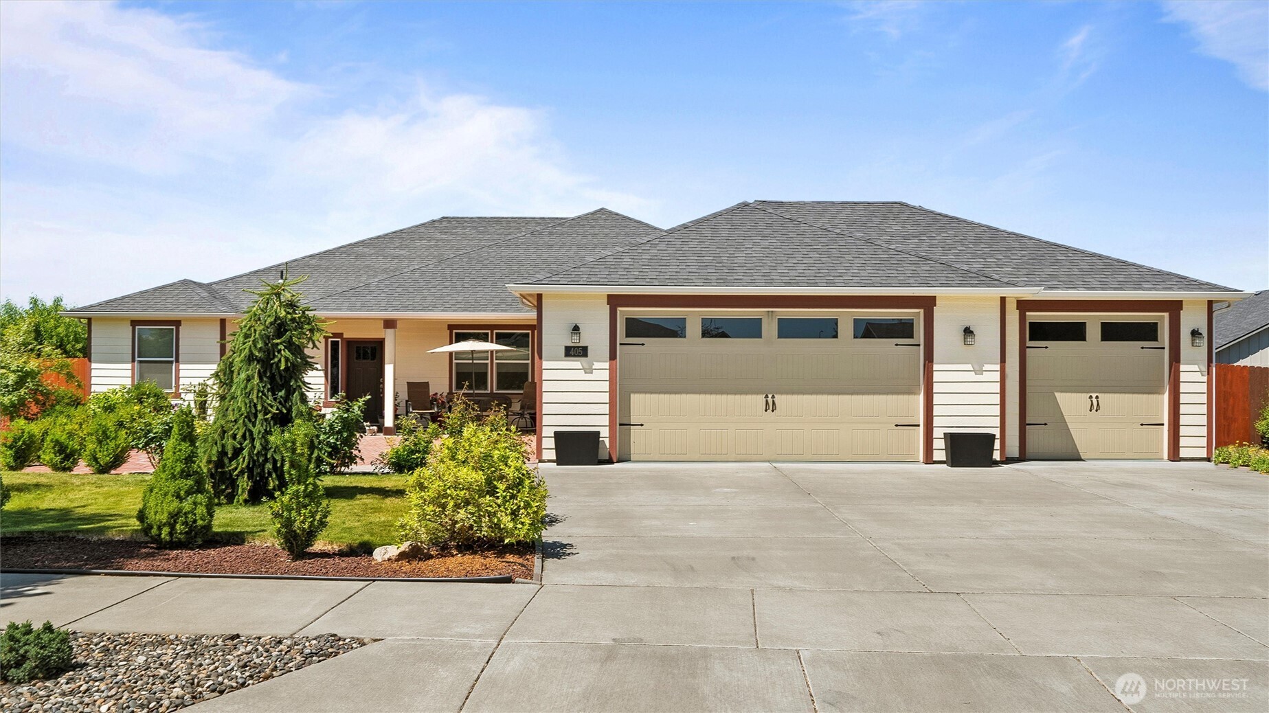 405 Diamond Gate Road Walla Walla, WA 99362 - Photo 1 of 35 Gallery Image 1