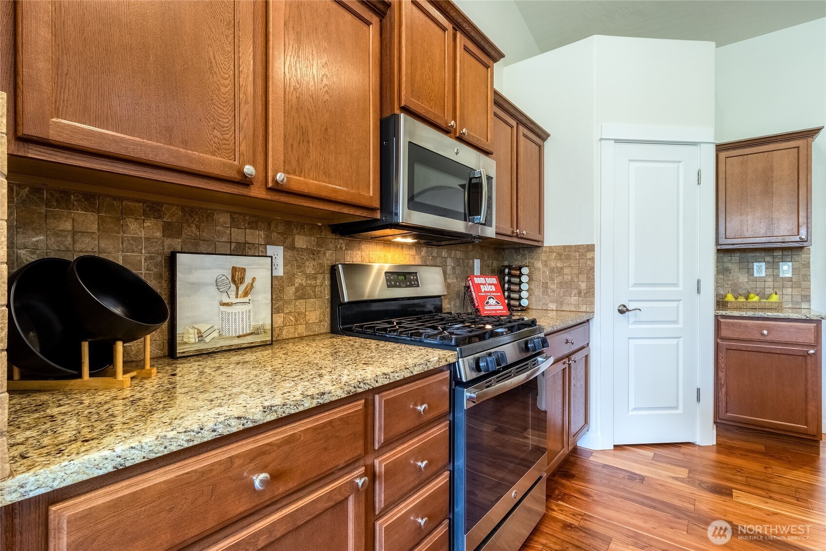 405 Diamond Gate Road Walla Walla, WA 99362 - Photo 10 of 35 Gallery Image 10