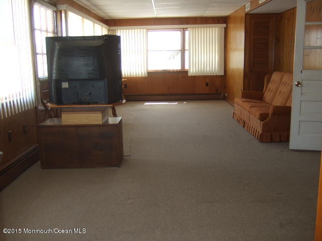 123 Montclair Road North Barnegat, NJ 08005 - Photo 11 of 21 DSCF0951