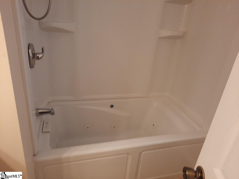 16 State Rd S-23-591 Greenville, SC 29617 - Photo 17 of 27 Gallery Image 17