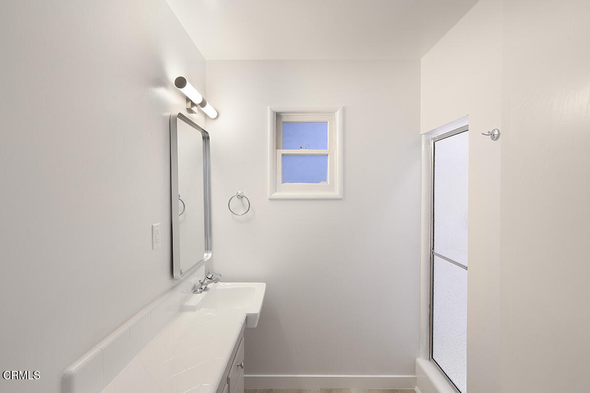 6429 Creemore Lane Tujunga, CA 91042 - Photo 20 of 29 21