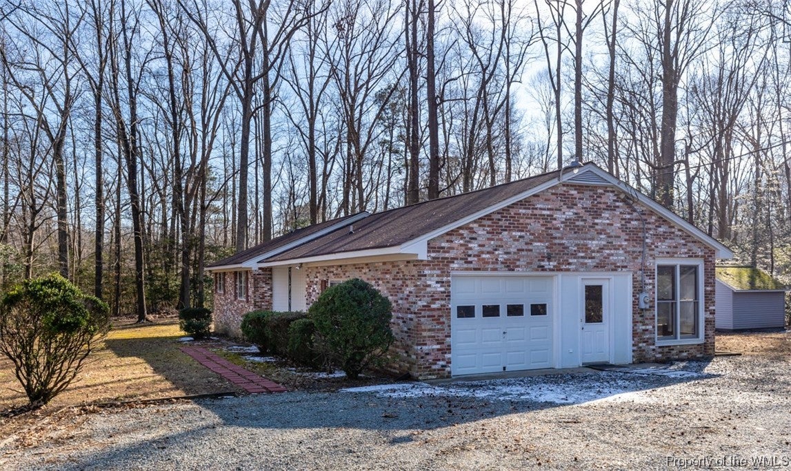 2482 Hickory Fork Road Gloucester, VA 23061 - Photo 4 of 25 Gallery Image 4