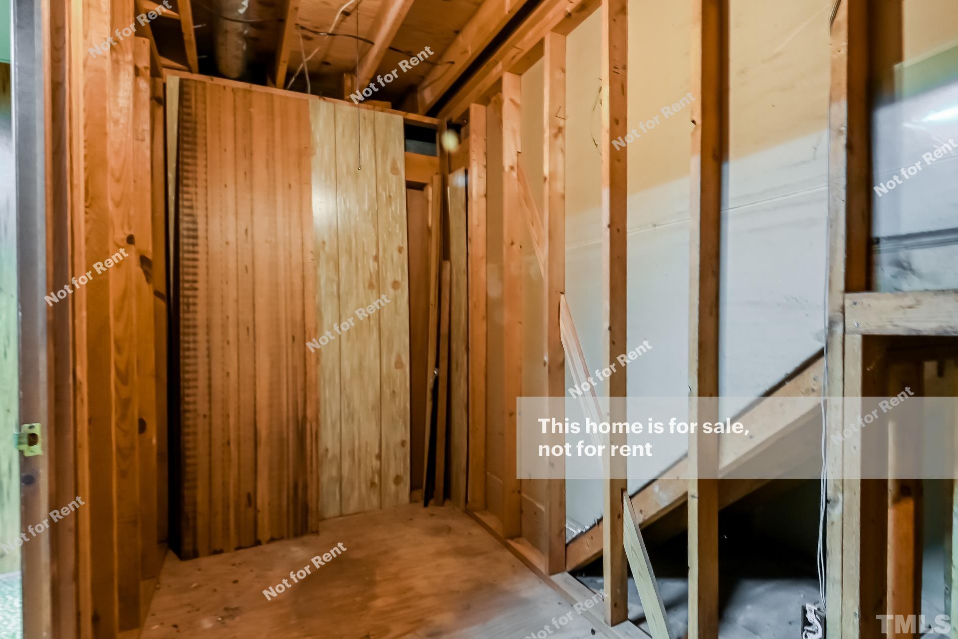 524 Harvest Lane Raleigh, NC 27606 - Photo 21 of 27 Gallery Image 21