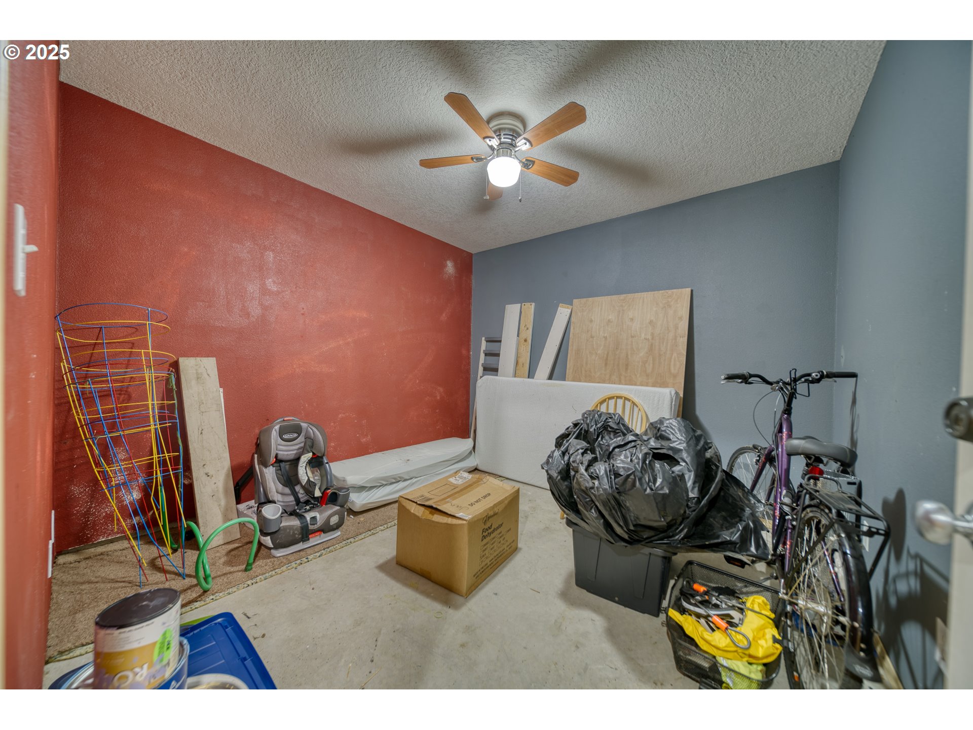 34122 Adison Street Scappoose, OR 97056 - Photo 33 of 41 a view of a room with gym equipment
