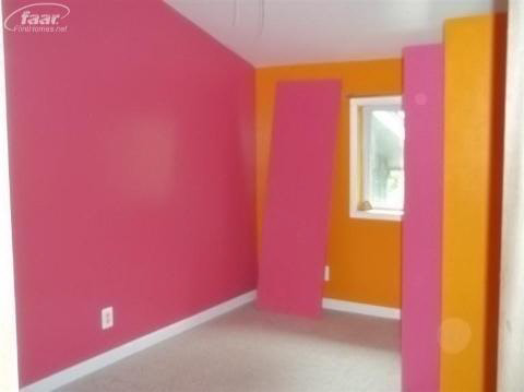13711 Dunham Road Hartland, MI 48353 - Photo 6 of 8 20204830-5.JPG
