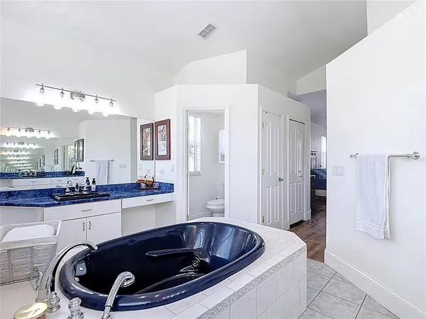 $615,000 | 18520 Oak Way Drive, Hudson, FL 34667