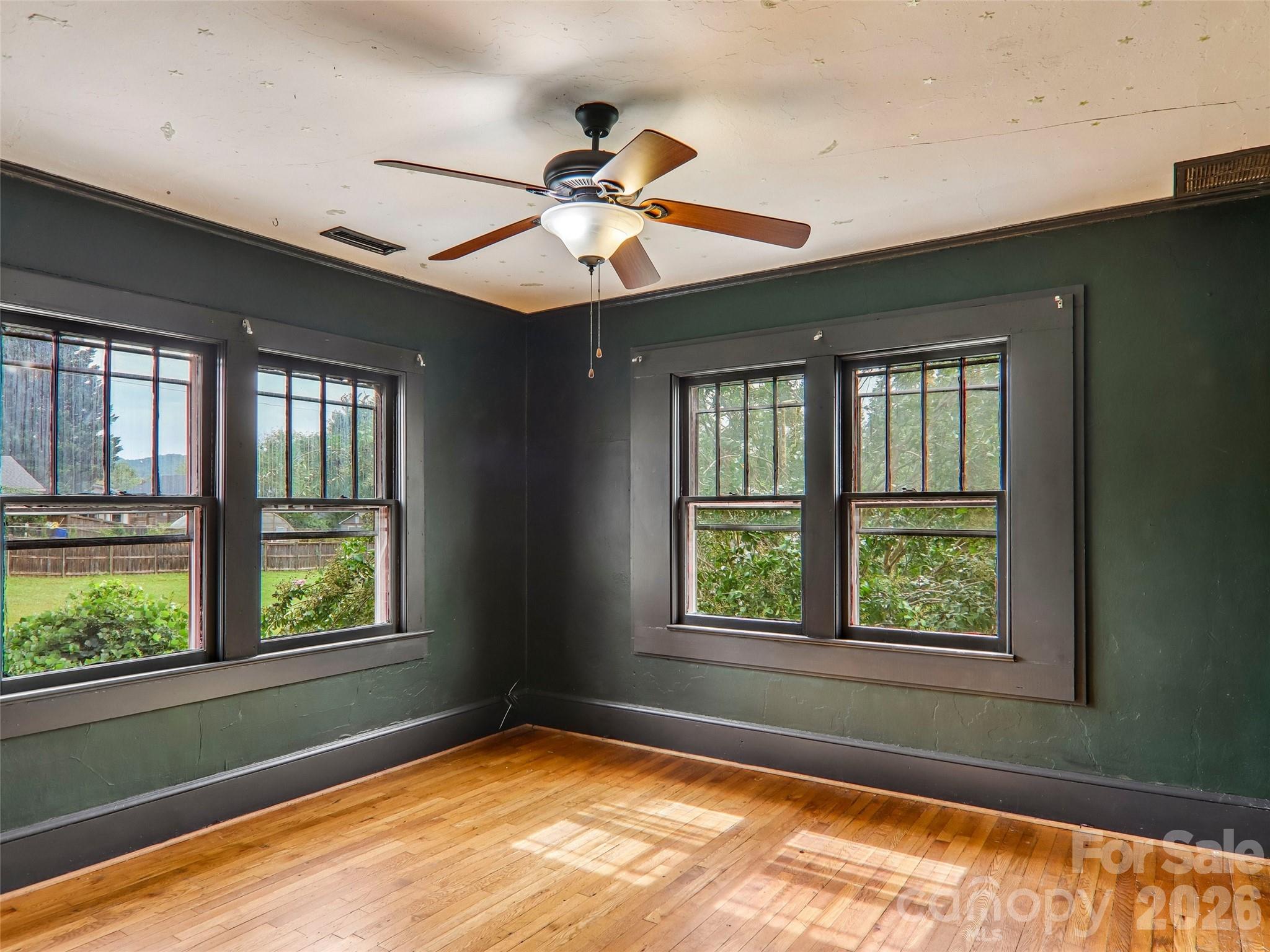 513 Fairview Road Asheville, NC 28803 - Photo 18 of 46 Gallery Image 18