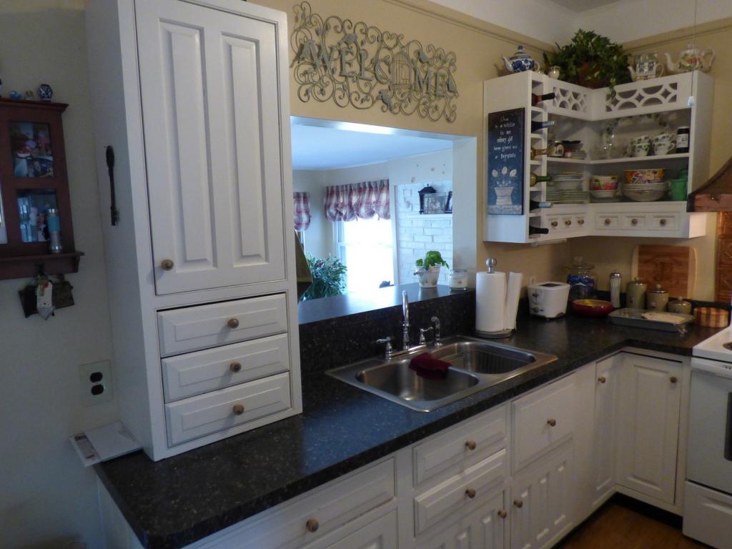 297 Goodwin Road Eliot, ME 03903 - Photo 7 of 17
