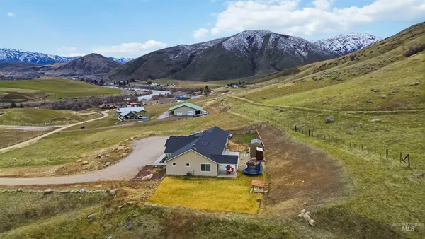 $799,900 | 25 River Ridge, Horseshoe Bend, ID 83629