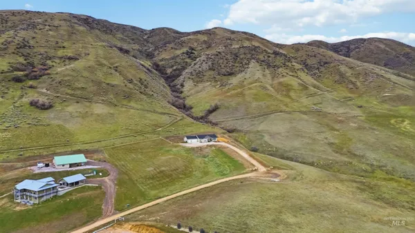 $799,900 | 25 River Ridge, Horseshoe Bend, ID 83629