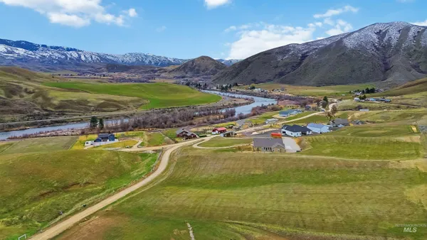 $799,900 | 25 River Ridge, Horseshoe Bend, ID 83629