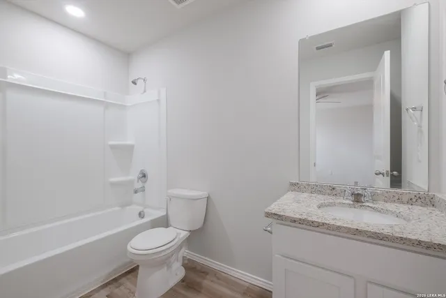 $1,550 | 7356 Misty Ridge Drive, Unit 101, Converse, TX 78109