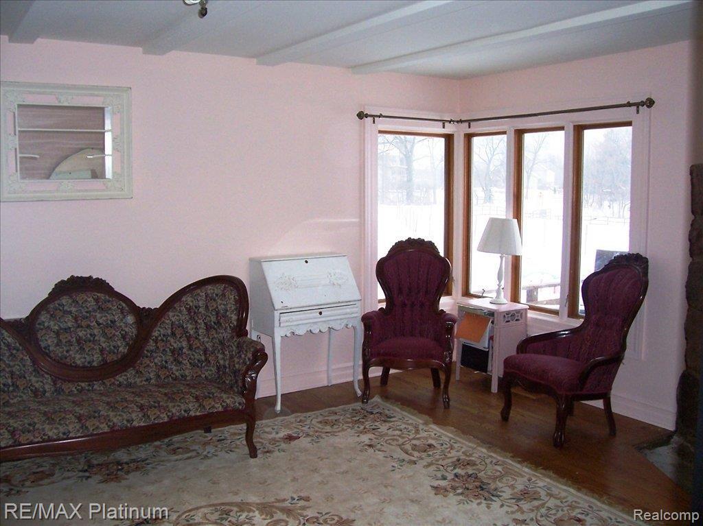 1876 Gulley Road Howell, MI 48843 - Photo 18 of 24 Ejoy Quite Comfort