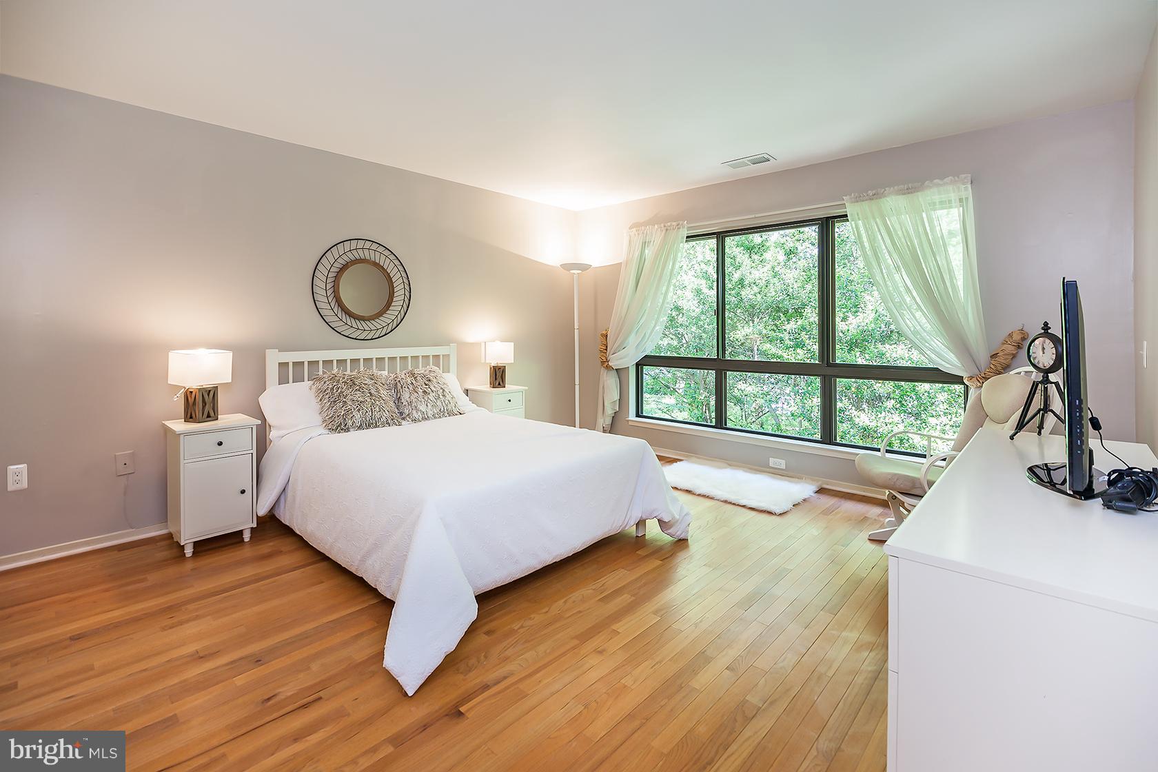11600 Hunters Green Court Reston, VA 20191 - Photo 6 of 24 Large Master Bedroom with hardwood floors
