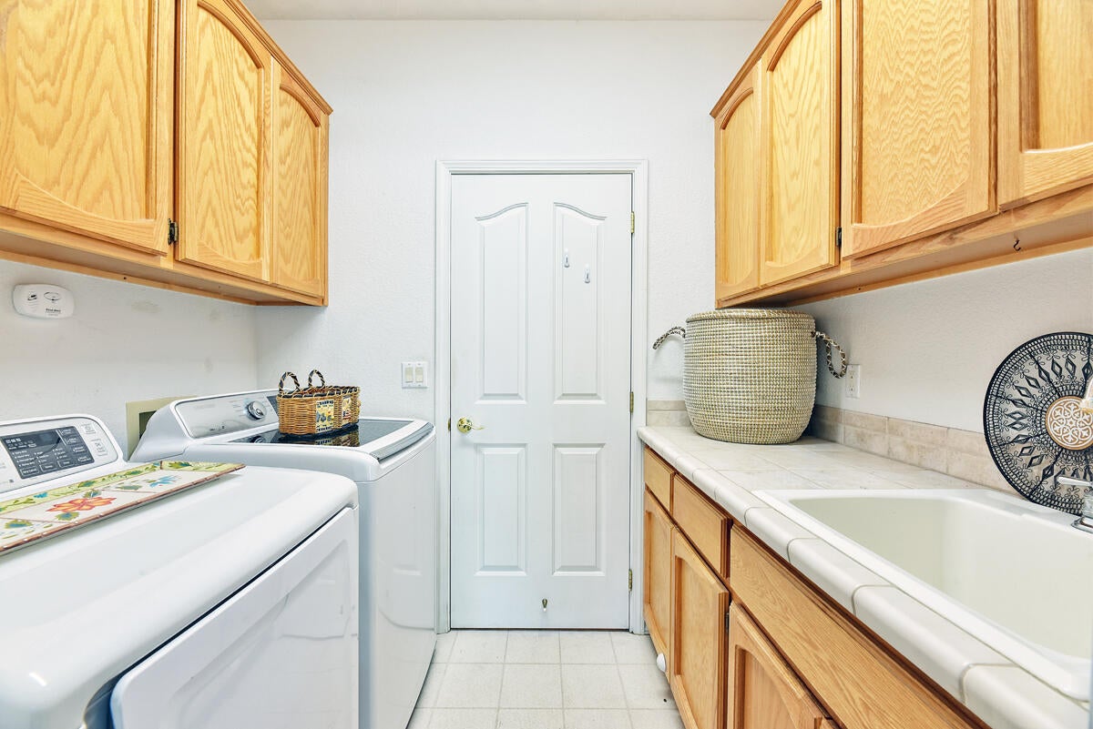 2398 Springbrook Road, Unit 1 Medford, OR 97504 - Photo 24 of 26 DSC_2947