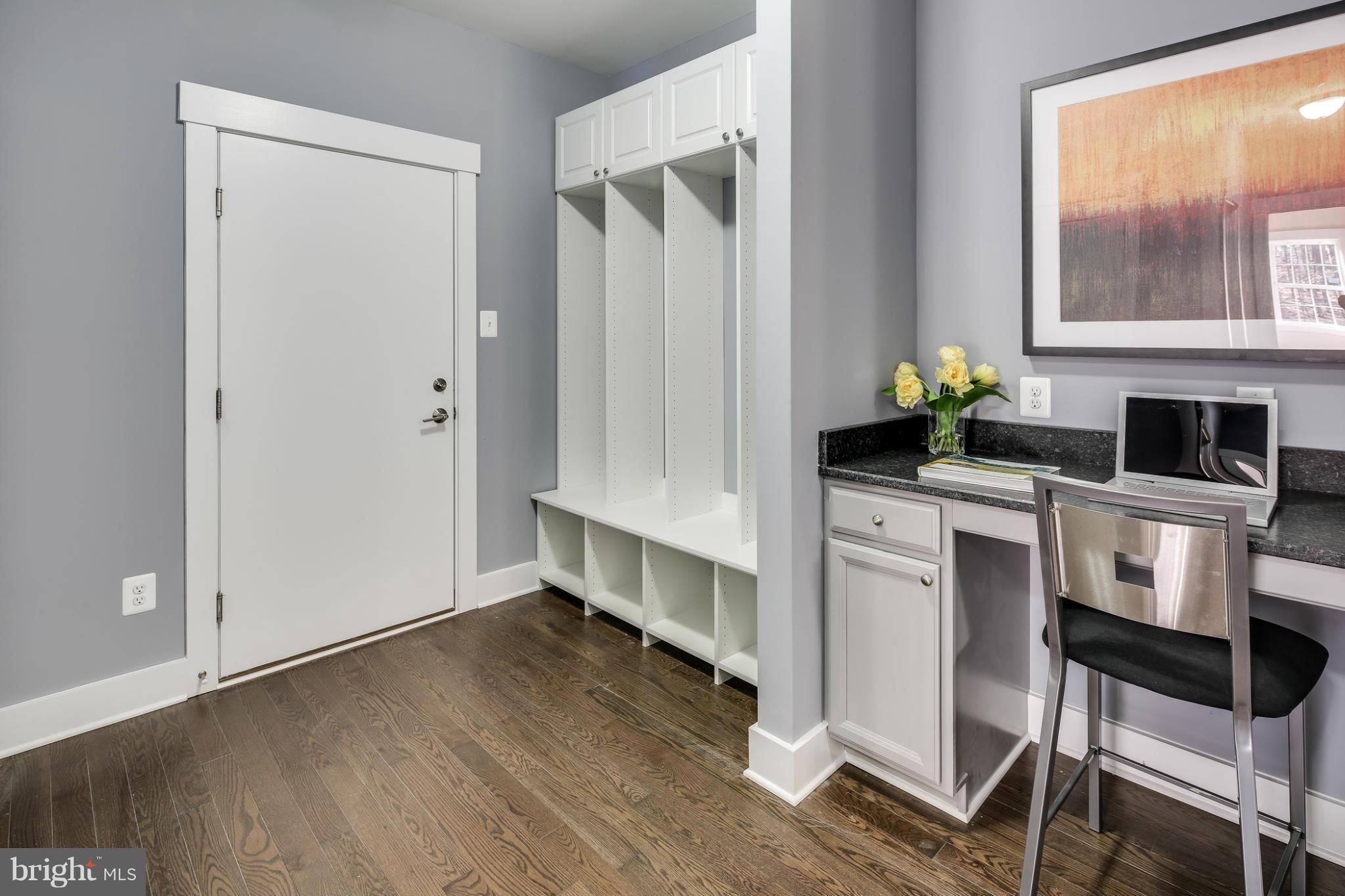 2121 Millers Mill Road Cooksville, MD 21723 - Photo 11 of 27 Mudroom with outside entry, cubbies and desk