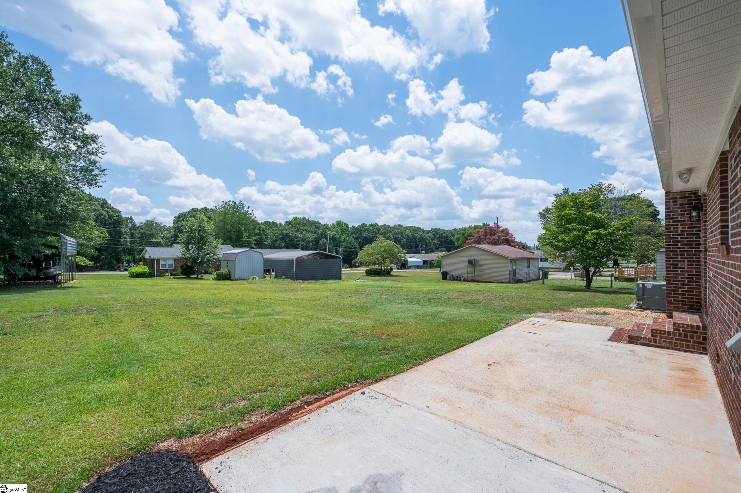 115 Wolfe Road Greer, SC 29650 - Photo 25 of 32