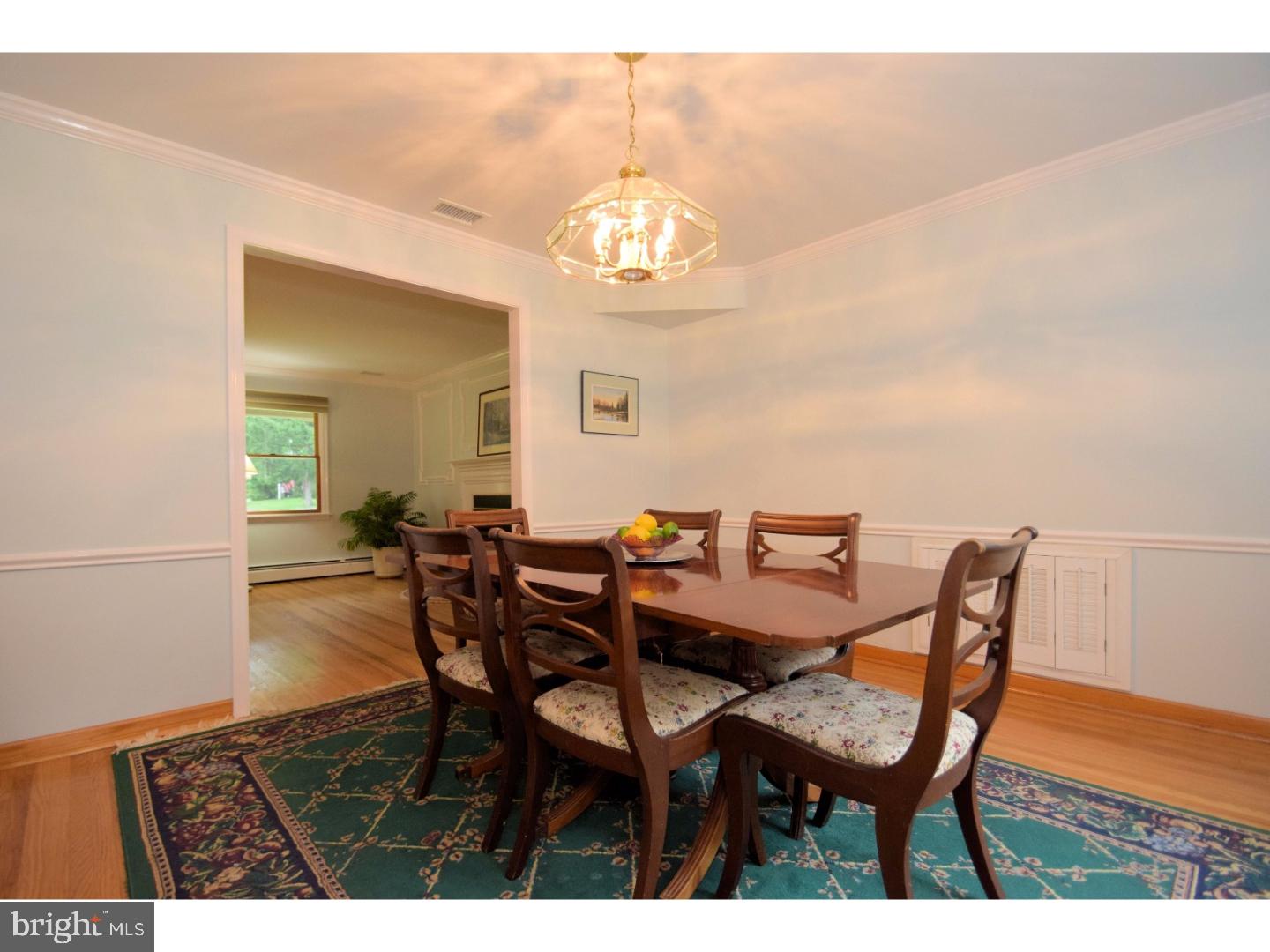 6009 Musket Road Fort Washington, PA 19034 - Photo 6 of 25 Dining Room