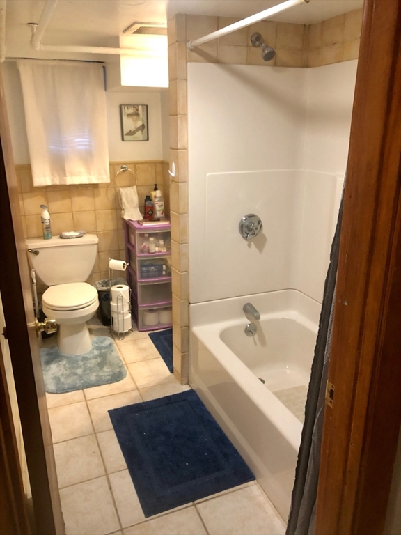 24 Bencliffe Circle, Unit G Newton, MA 02466 - Photo 5 of 5