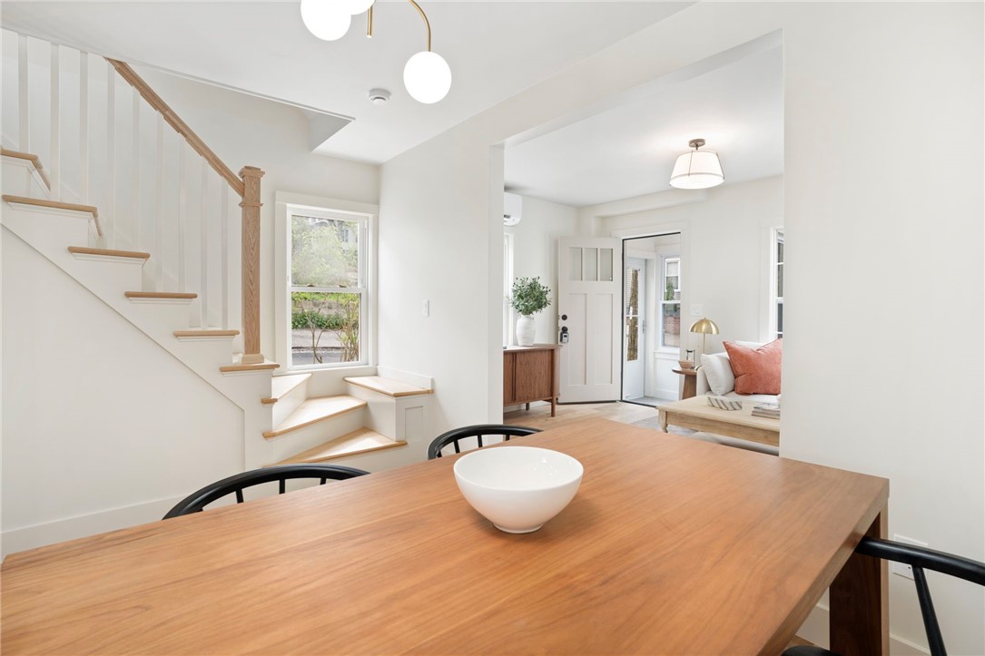 54 Grand View Street Providence, RI 02906 - Photo 13 of 43