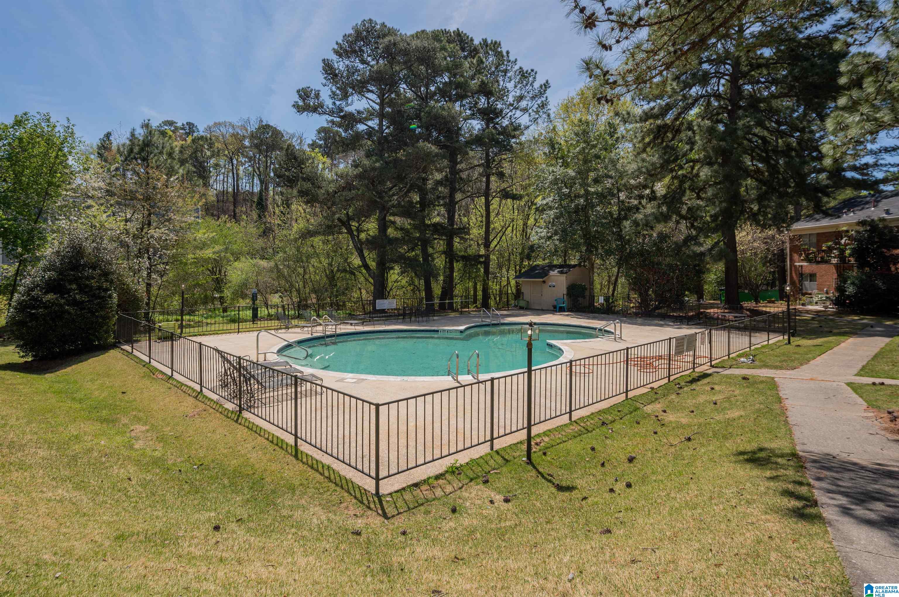 3401 Sandner Court, Unit R Birmingham, AL 35209 - Photo 46 of 48