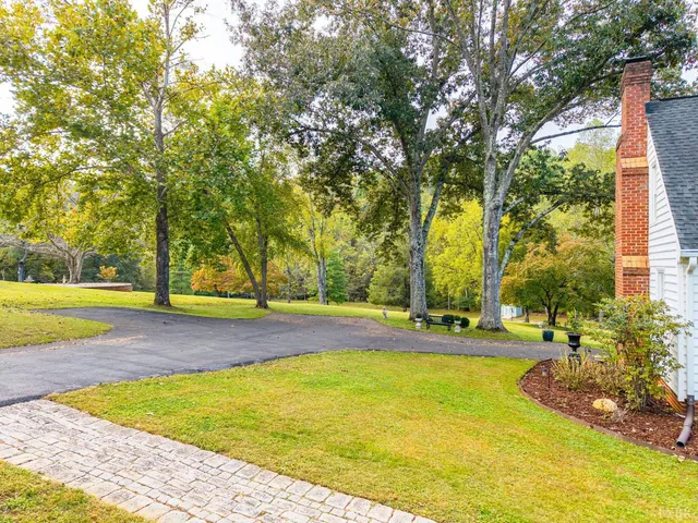 $575,900 | 327 Hans Hill Drive, Madison Heights, VA 24572