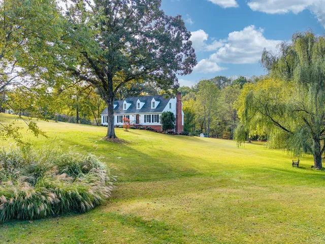 $575,900 | 327 Hans Hill Drive, Madison Heights, VA 24572