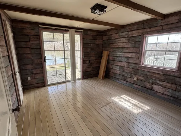 $139,900 | 400 Bay Shore Drive, Big Sandy, TN 38221