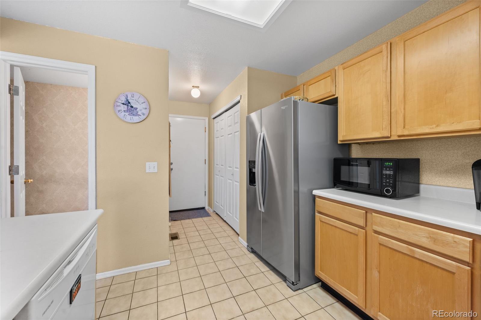 8979 Goosander Way Littleton, CO 80126 - Photo 10 of 33 Gallery Image 10