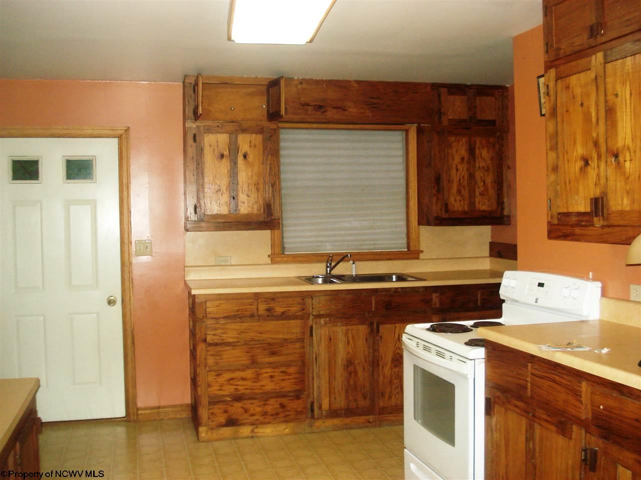 4729 Independence Road Independence, WV 26374 - Photo 3 of 9 Gallery Image 3