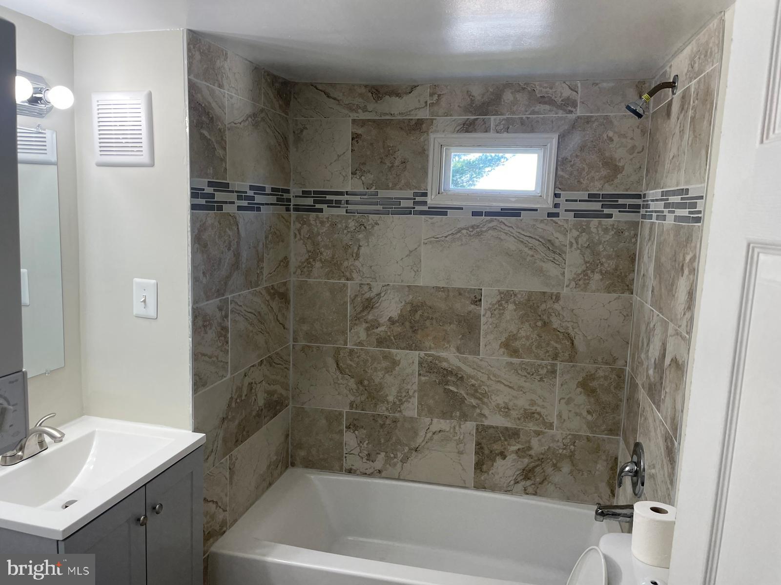 4328 Ridge Road, Unit 12 Mount Airy, MD 21771 - Photo 6 of 28
