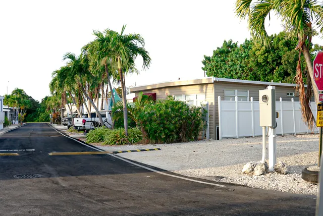 $179,000 | 6099 Overseas Highway, Unit 15E, Marathon, FL 33050