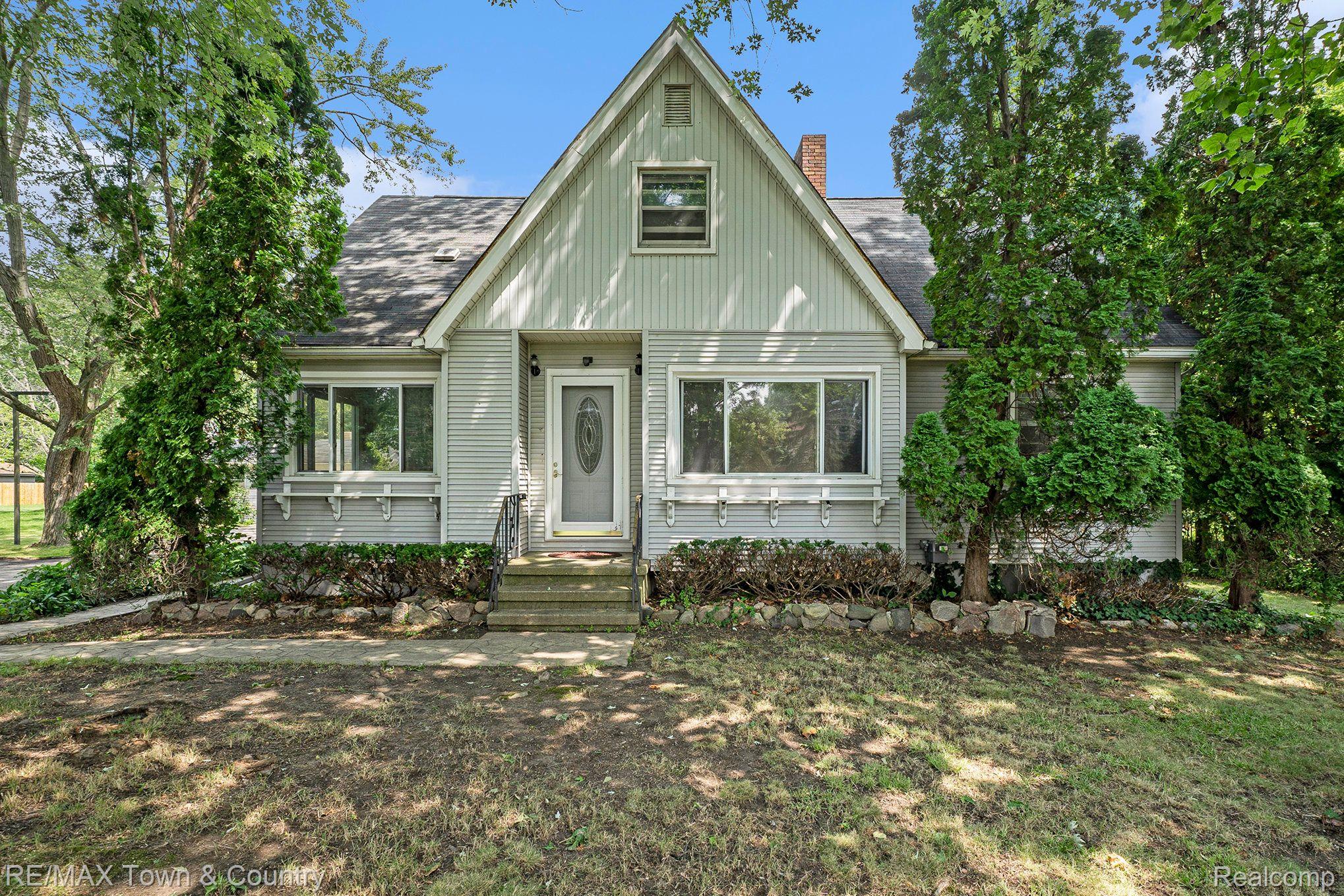 6216 Beecher Road Flint, MI 48532 - Photo 1 of 35 Gallery Image 1