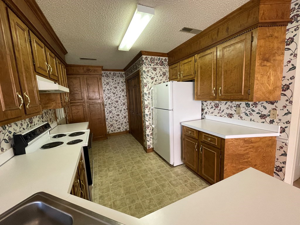 121 Radcliff Drive Sumter, SC 29150 - Photo 13 of 45