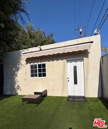 $3,600 | 602 North Maple Drive, Unit 1/2 ADU, Beverly Hills, CA 90210