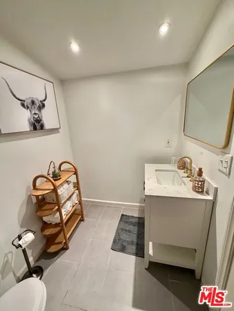 $3,600 | 602 North Maple Drive, Unit 1/2 ADU, Beverly Hills, CA 90210