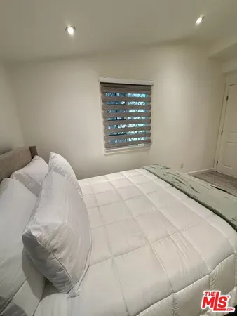 $3,600 | 602 North Maple Drive, Unit 1/2 ADU, Beverly Hills, CA 90210