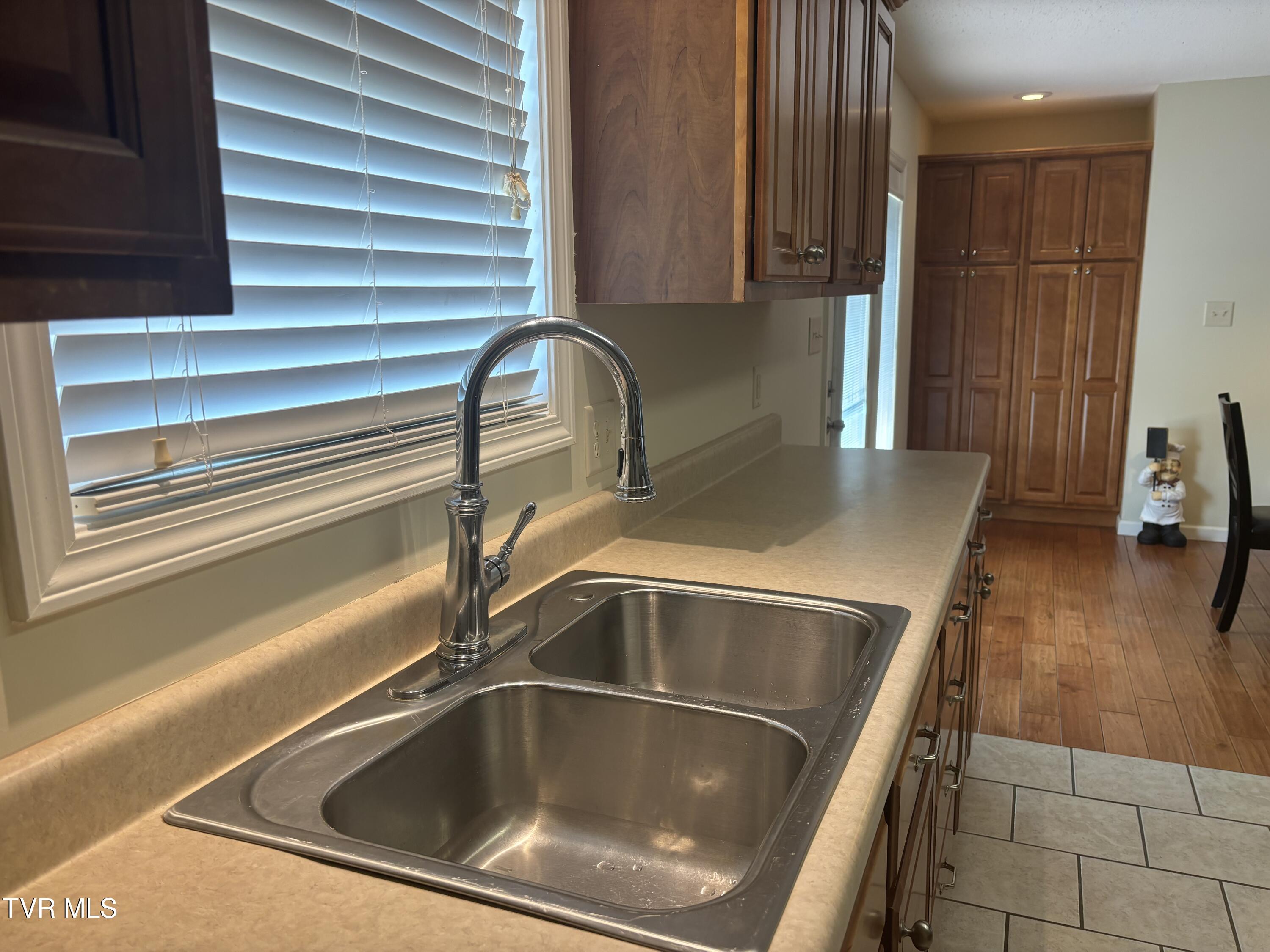 210 Whispering Ridges Road Greeneville, TN 37743 - Photo 8 of 27 Kitchen Looking to Built in Pantry